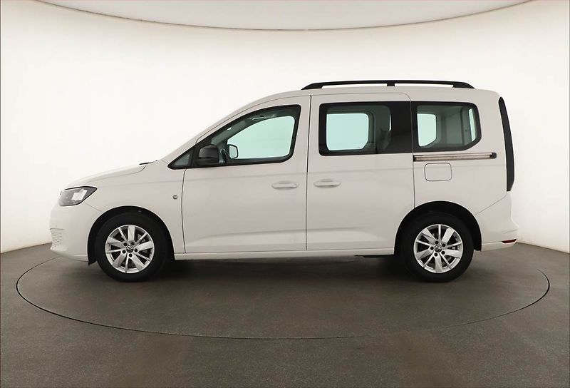 Volkswagen Caddy (2022) Life 2.0 TDI, 5Míst, ČR, 1Maj - fotka 3 z 20