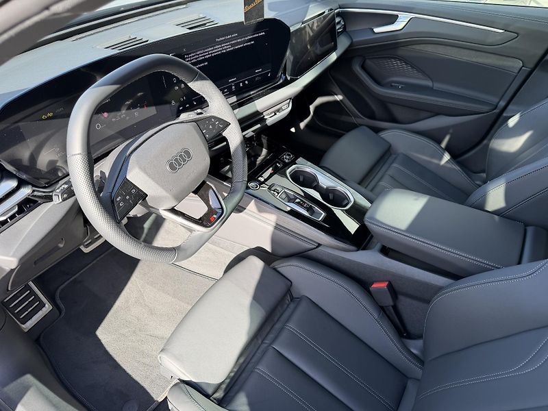 Audi A6 (2026) 150kW STR 4X4 S-LINE 3D R21!!! - fotka 21 z 46