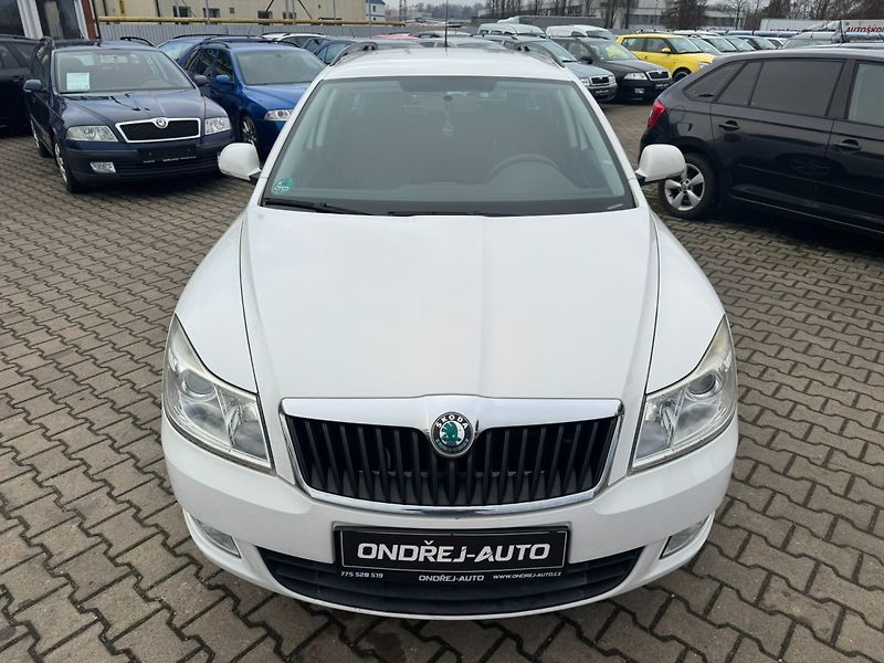 Škoda Octavia (2011) 1,2 TSI 77 KW 2. MAJ STK SK - fotka 8 z 50