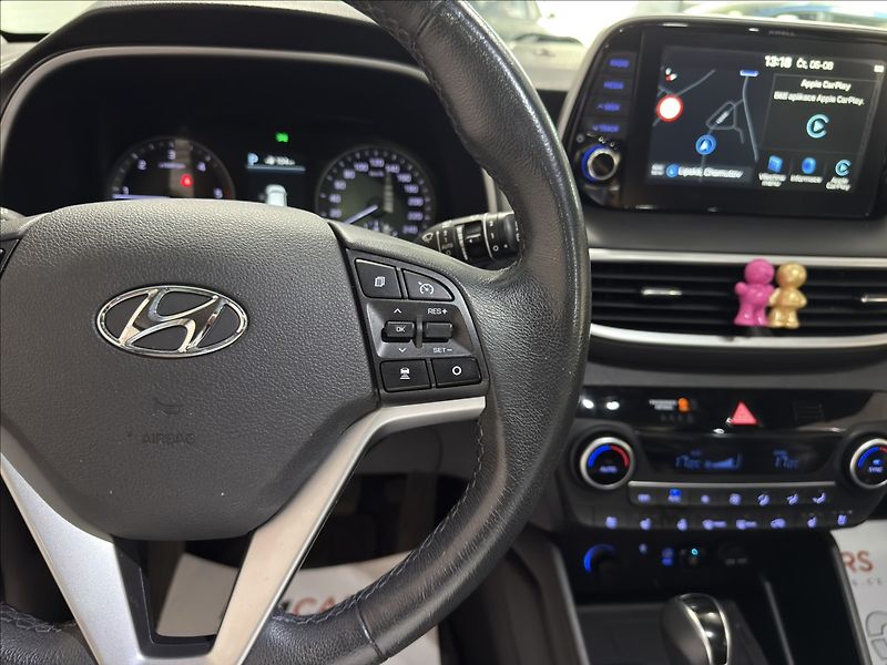 Hyundai Tucson 2,0   CRDI 4X4 136KW PREMIUM - fotka 10 z 38
