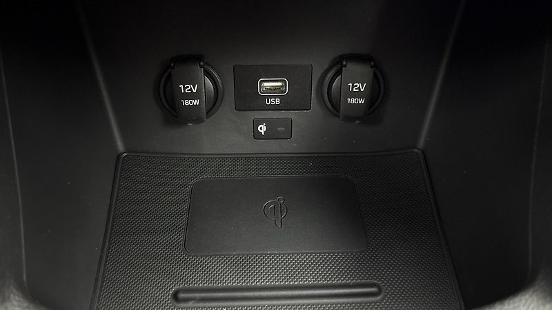 Hyundai i30 1.0 T-GDI Smart Kombi - fotka 22 z 24