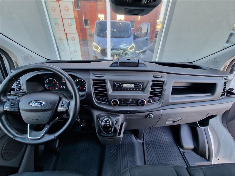 Ford Transit Custom 2.0TDCi Trend L1,ČR,1.Majitel - fotka 24 z 44