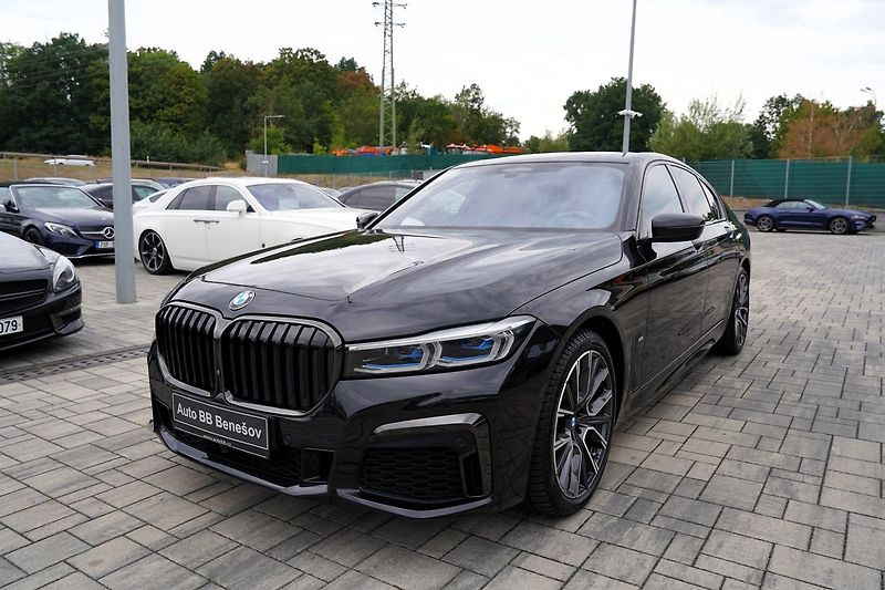 BMW Řada 7 740d xDrive/Laser/M paket/20/Č - fotka 2 z 50
