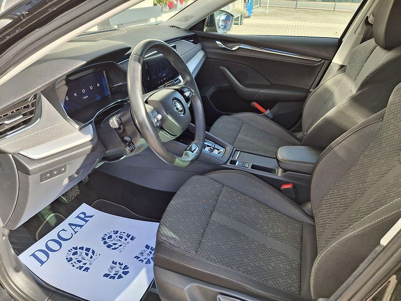 Škoda Octavia (2023) 1.0 E-TSI Business Plus ZÁRUKA - fotka 14 z 38
