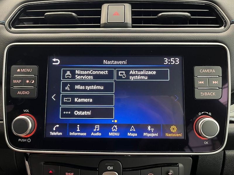 Nissan Leaf N-Connecta, 110 kW, 40kWh - fotka 19 z 72