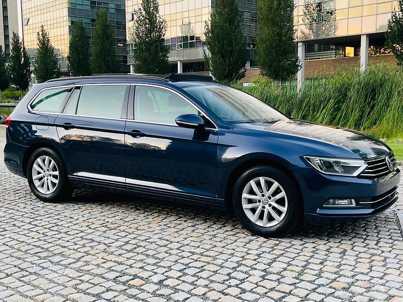 Volkswagen Passat 2.0TDI AUTOMAT KAMERY SERVISKA - fotka 9 z 49