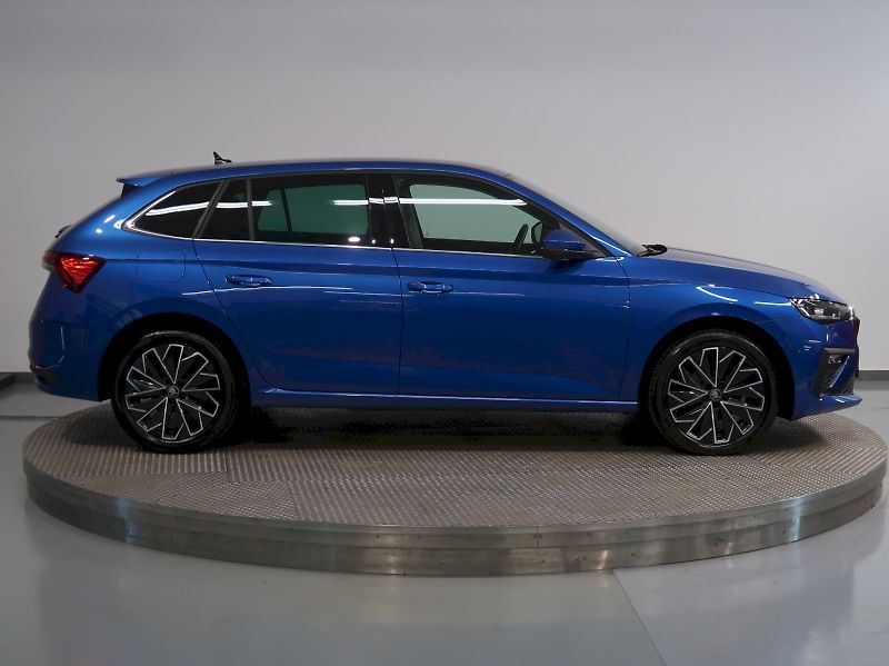 Škoda Scala (2025) TOP SELECTION 1.5TSI 110KW DSG - fotka 8 z 39