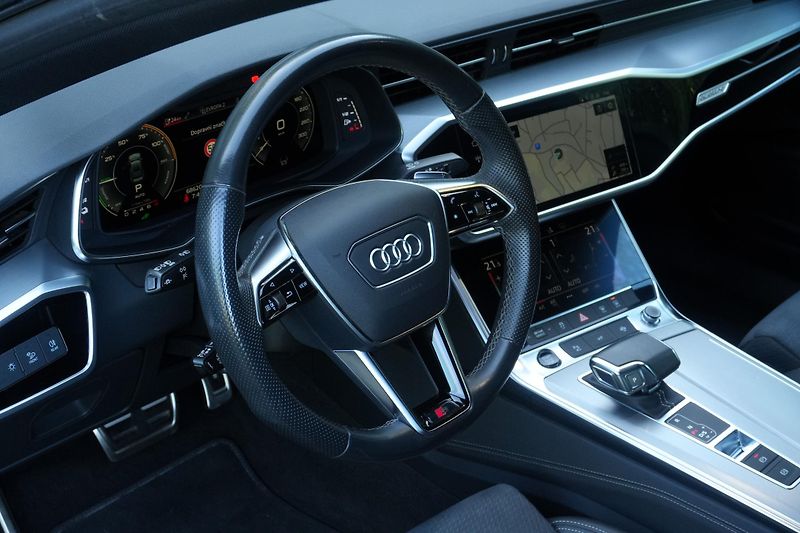 Audi A7 55 TFSI e, Quattro, Tažné, B&O - fotka 15 z 42
