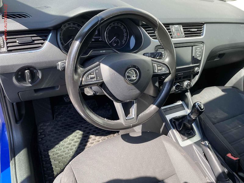 Škoda Octavia (2019) 1.6 TDi, 2.maj,ČR, Ambition - fotka 12 z 16