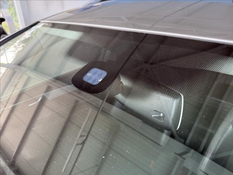 Volkswagen Passat 2,0   DSG,HIGHLINE,SERVISKA - fotka 7 z 30