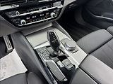 BMW Řada 5 3,0 530d xDrive Mpaket původČR - náhled 31