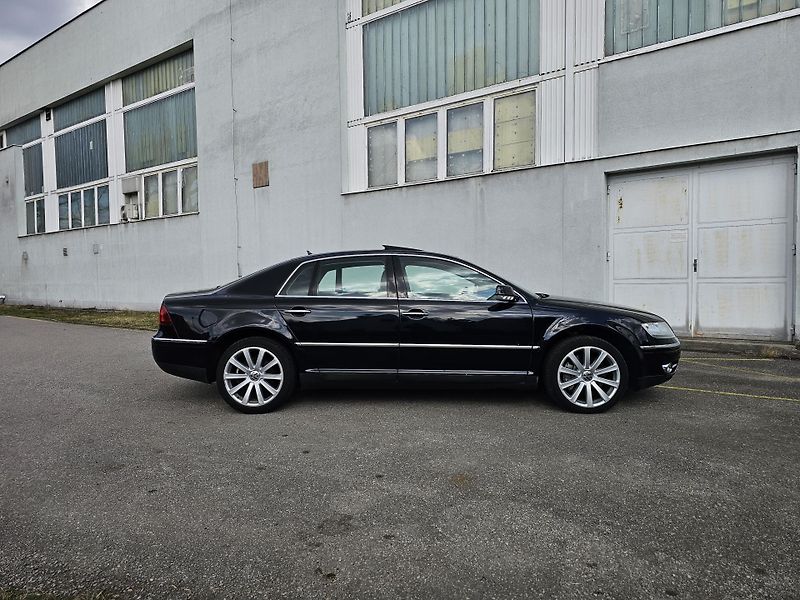 Volkswagen Phaeton (2007) 3.0TDI, 4x4, MĚCHY, ŠíBR - fotka 6 z 16