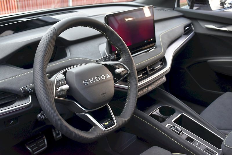 Škoda Enyaq (2026) RS 84x - fotka 21 z 63
