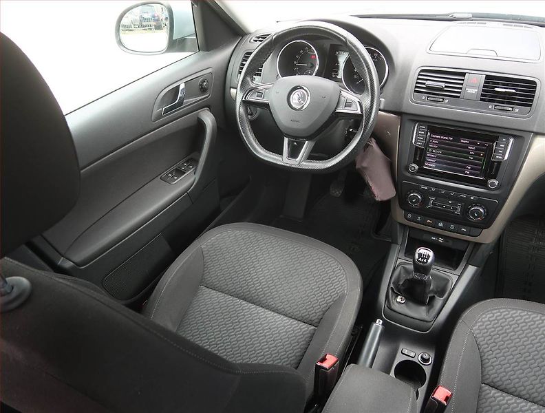 Škoda Yeti (2016) Outdoor 2.0 TDI, 4X4 - fotka 7 z 18