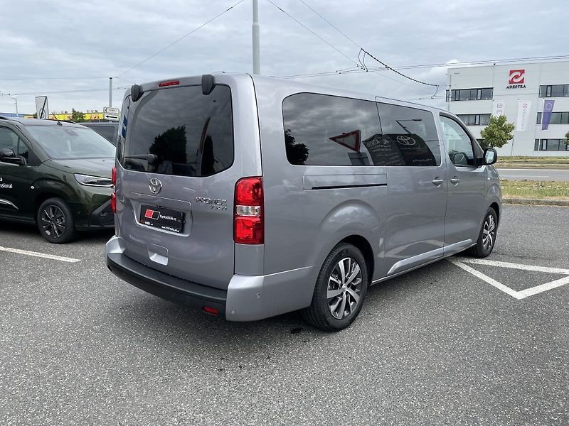 Toyota ProAce Verso 2.0D 6MT Family ODBĚR IHNED - fotka 3 z 28