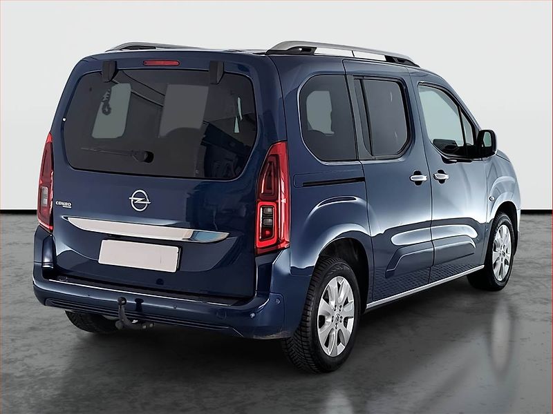 Opel Combo (2020) Life 1.2 Turbo, 5Míst, ČR - fotka 5 z 19