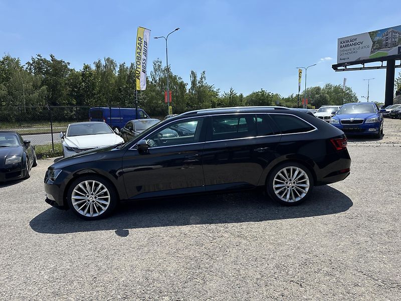 Škoda Superb (2016) Skoda Superb 2016 - fotka 4 z 21
