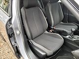 Peugeot 2008 1,5 HDI,navi,digiklima,alu, - náhled 11