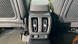 Volvo XC40 (2026) PLUS DARK, B4 FWD, 145+10 kW / - náhled 11
