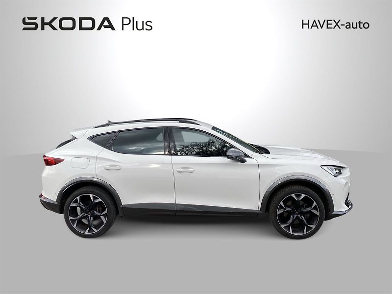 Cupra Formentor (2023) 1.5 TSI DSG - fotka 3 z 41