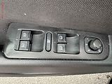 Škoda Superb (2011) 1.6TDi, TZ, bixen - náhled 12