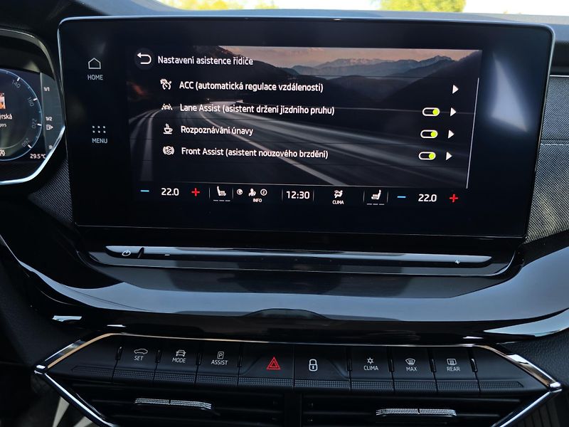 Škoda Octavia 2.0TDI 110KW STYLE+ NEHAVAR ČR - fotka 26 z 39