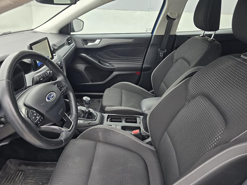 Ford Focus IV Trend Edition Plus 1,5 Eco - fotka 7 z 7