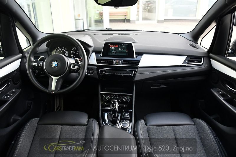 BMW Řada 2 218d GT TAŽNÉ ČR 7MÍST 1M - fotka 23 z 55