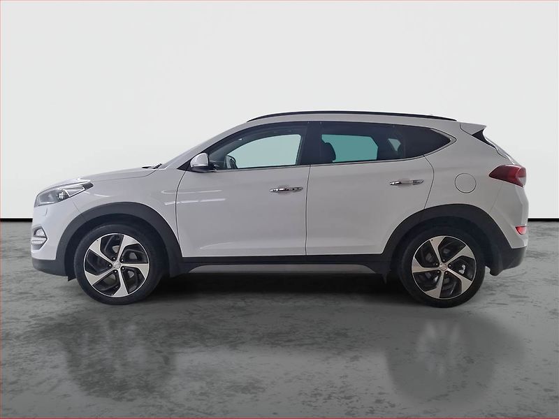 Hyundai Tucson (2017) Select 1.7 CRDi, Automat - fotka 3 z 19