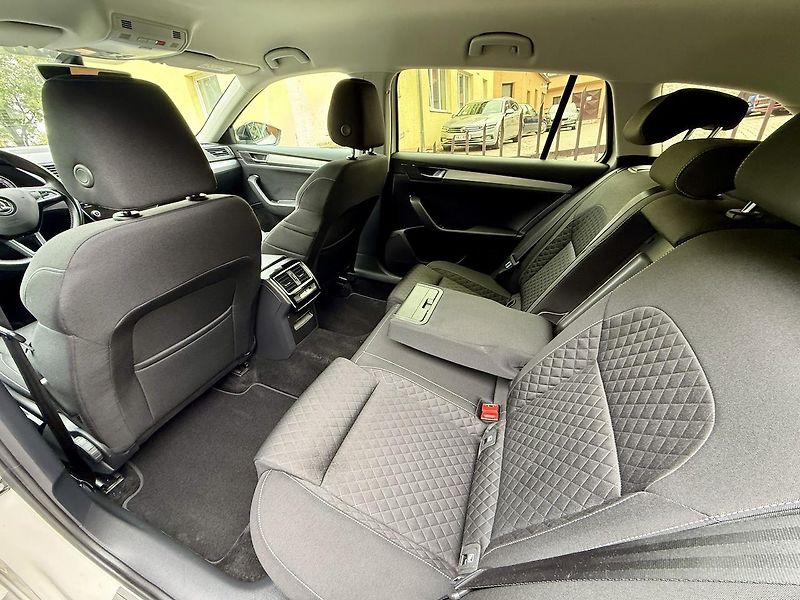 Škoda Superb (2020) 2.0TDi 110kW STYLE ČR TAŽNÉ - fotka 9 z 16