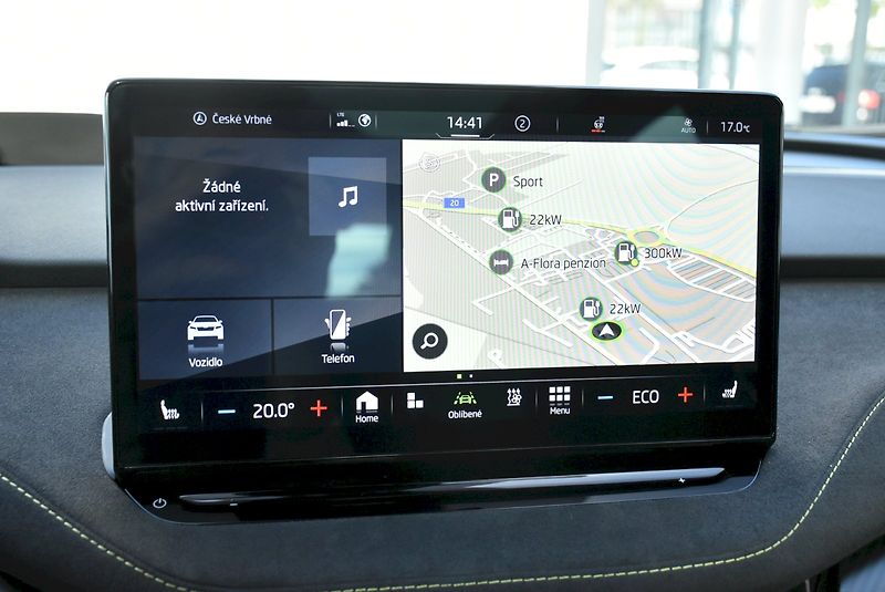 Škoda Enyaq (2023) RS 220 kW 4x4 ADVANCED Paket - fotka 13 z 35