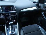 Audi Q5 (2014) 2.0 TDI, 4X4, Automat - náhled 8