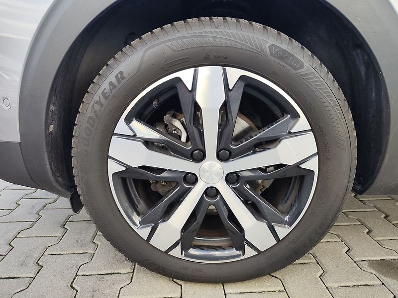 Peugeot 3008 1.2 PureTech/96kW Allure AT - fotka 33 z 34