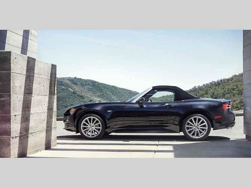 Fiat 124 Spider.