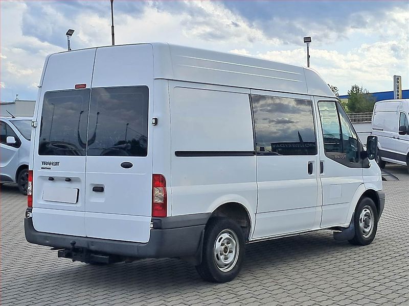 Ford Transit (2011) 2.2 TDCi, Bus, 9Míst - fotka 5 z 16