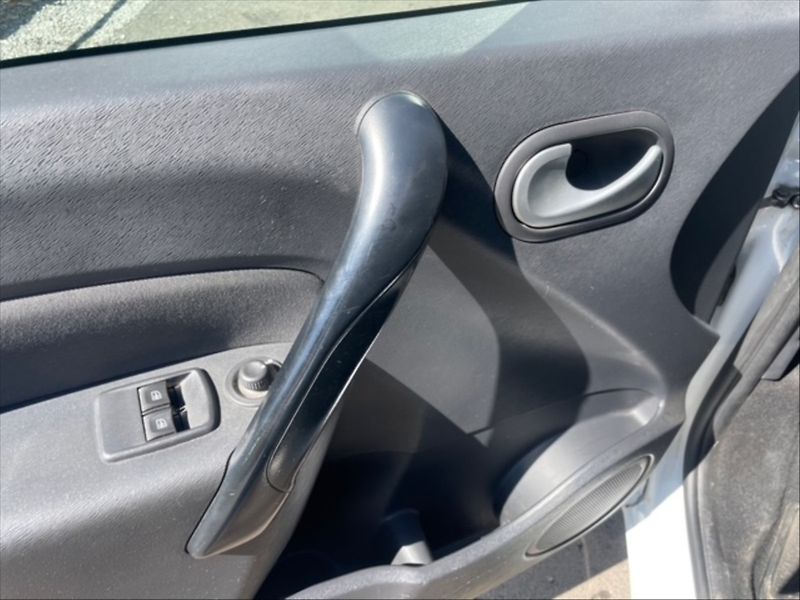 Renault Kangoo 1,5 BdCi 95 Zen - fotka 11 z 11