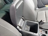 Volkswagen Sharan (2012) 2.0TDi 103kW 7míst - náhled 25