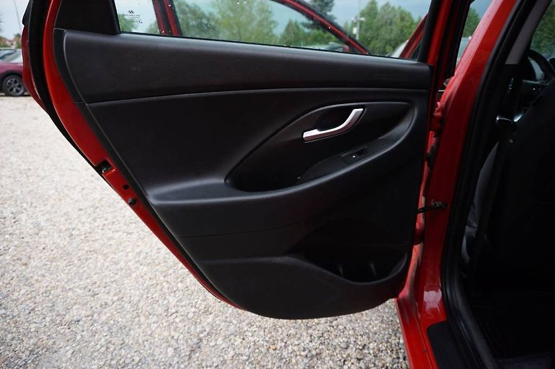 Hyundai i30 (2019) 1,4     103KW      1,Majitel - fotka 10 z 32
