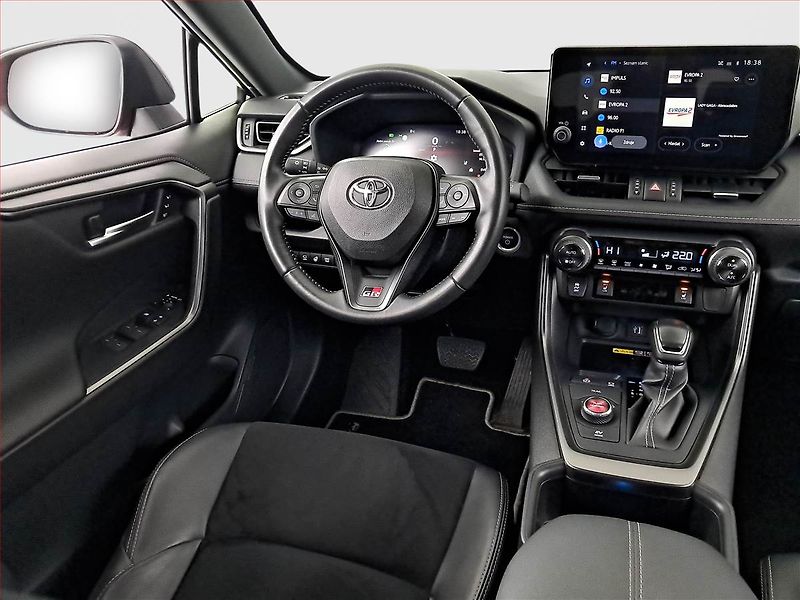 Toyota RAV4 (2024) 2.5 Hybrid - fotka 7 z 19
