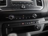 Peugeot Expert (2019) 2.0 BlueHDi, Bus, 8Míst, ČR - náhled 8