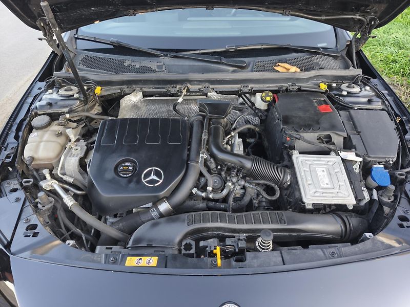 Mercedes-Benz Třídy A (2022) Mercedes Benz A 180 - fotka 18 z 19