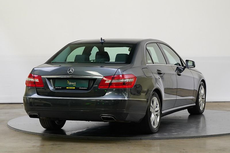 Mercedes-Benz Třídy E - fotka 2 z 23