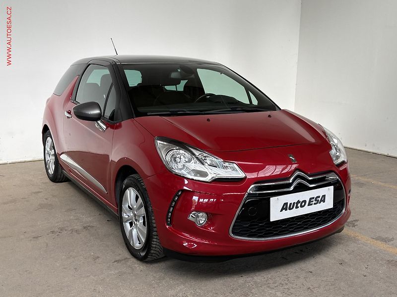 DS Automobiles DS3 (2016) 1.2PT, Navi, kamera - fotka 1 z 14
