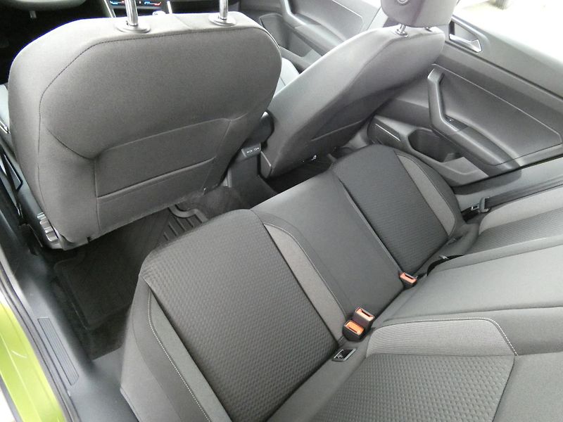 Volkswagen Taigo People 1,0 TSI 85 kW 6G - fotka 25 z 30