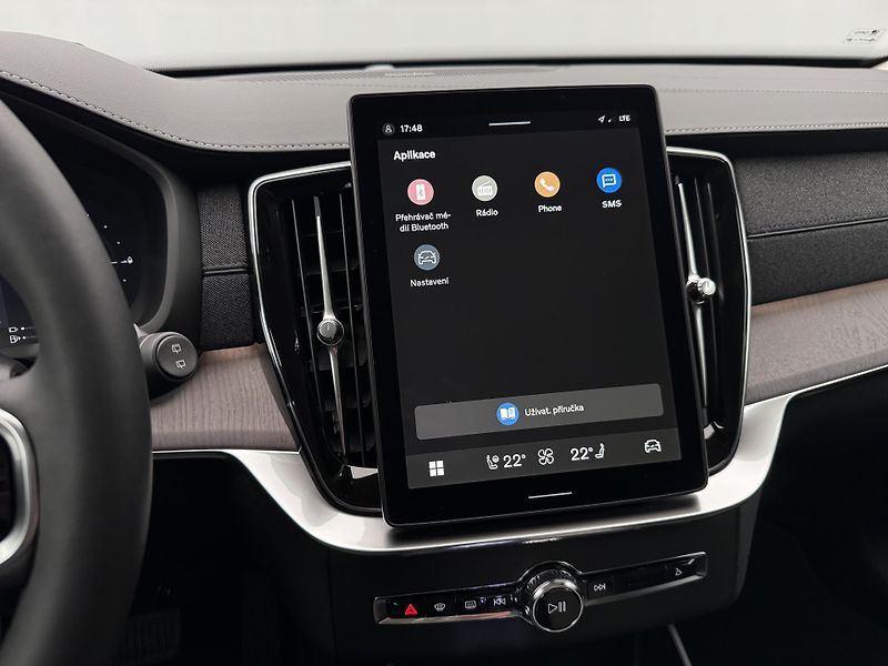 Volvo XC90 (2026) T8 AWD RECHARGE ULTRA DARK 7m - fotka 7 z 28