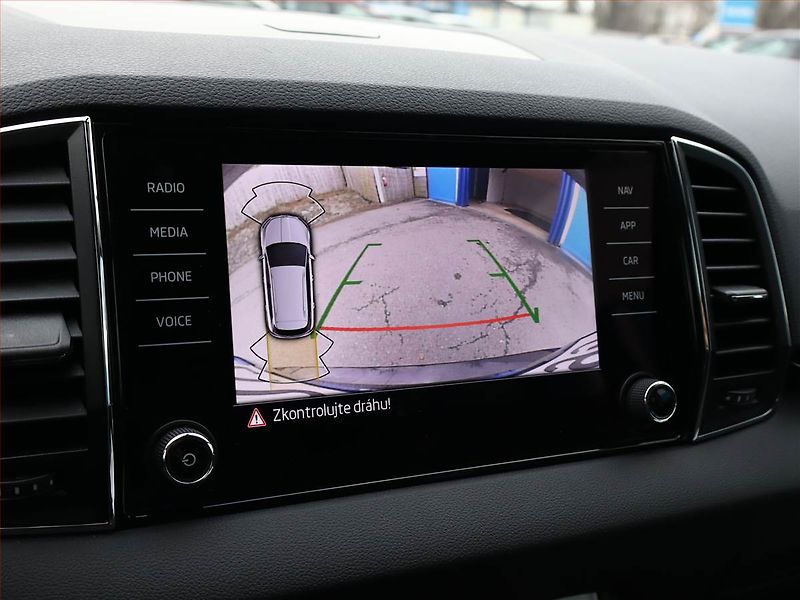 Škoda Karoq (2022) 2.0 TDI - fotka 15 z 20