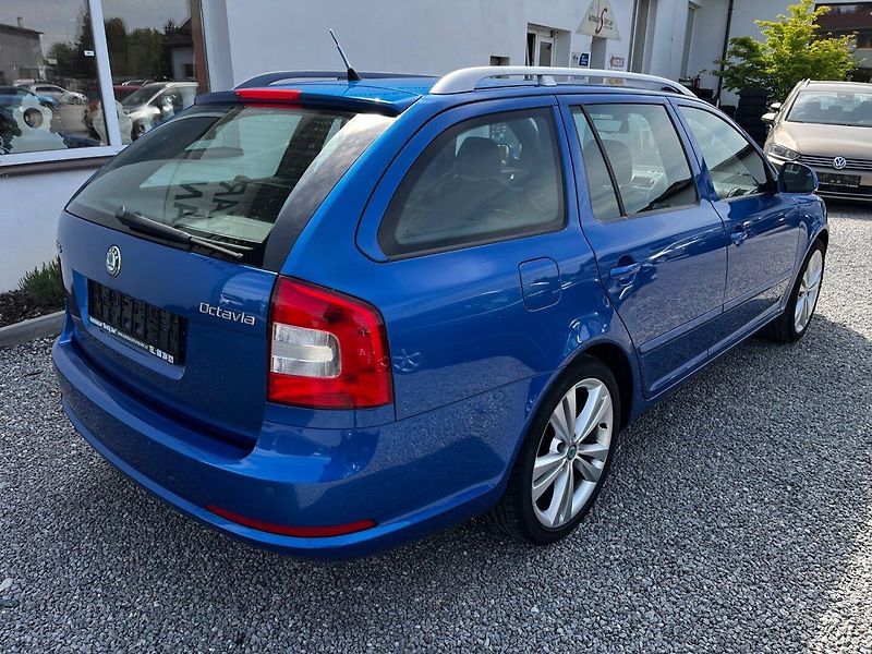 Škoda Octavia (2011) 2.0 TSi RS TOP Stav - fotka 3 z 28