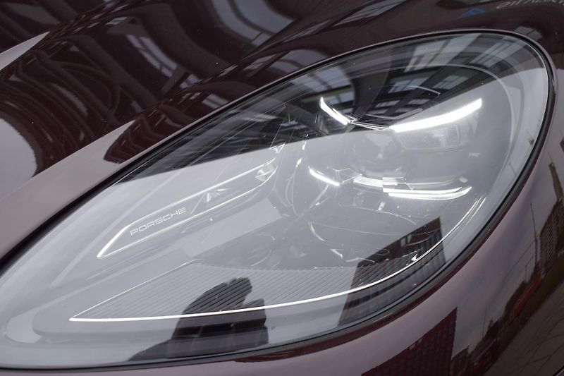 Porsche Macan (2023) T/Pano/KeyLess - fotka 5 z 42
