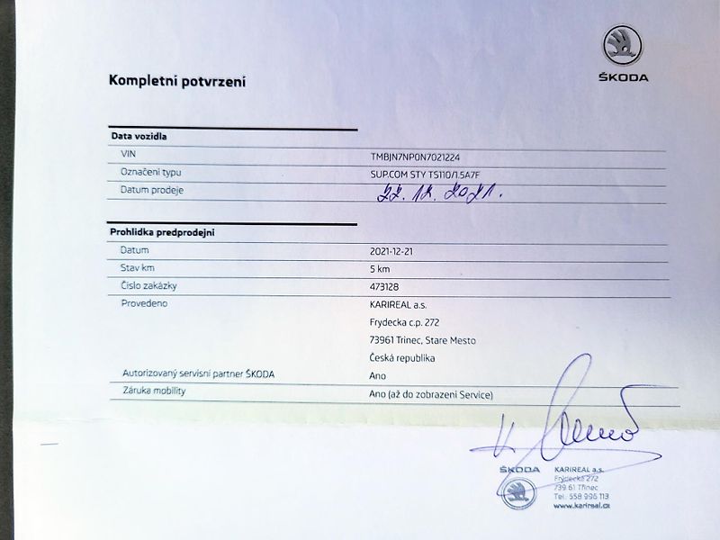 Škoda Superb III FL combi 1.5 TSI DSG STYLE - fotka 43 z 46