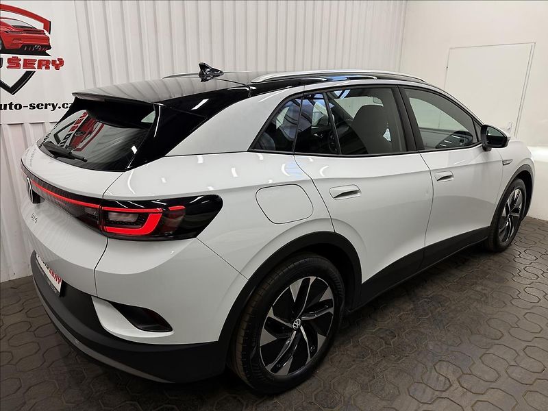 Volkswagen ID.4 150kW PRO PERF. TČ TAŽNÉ 2XALU - fotka 8 z 44